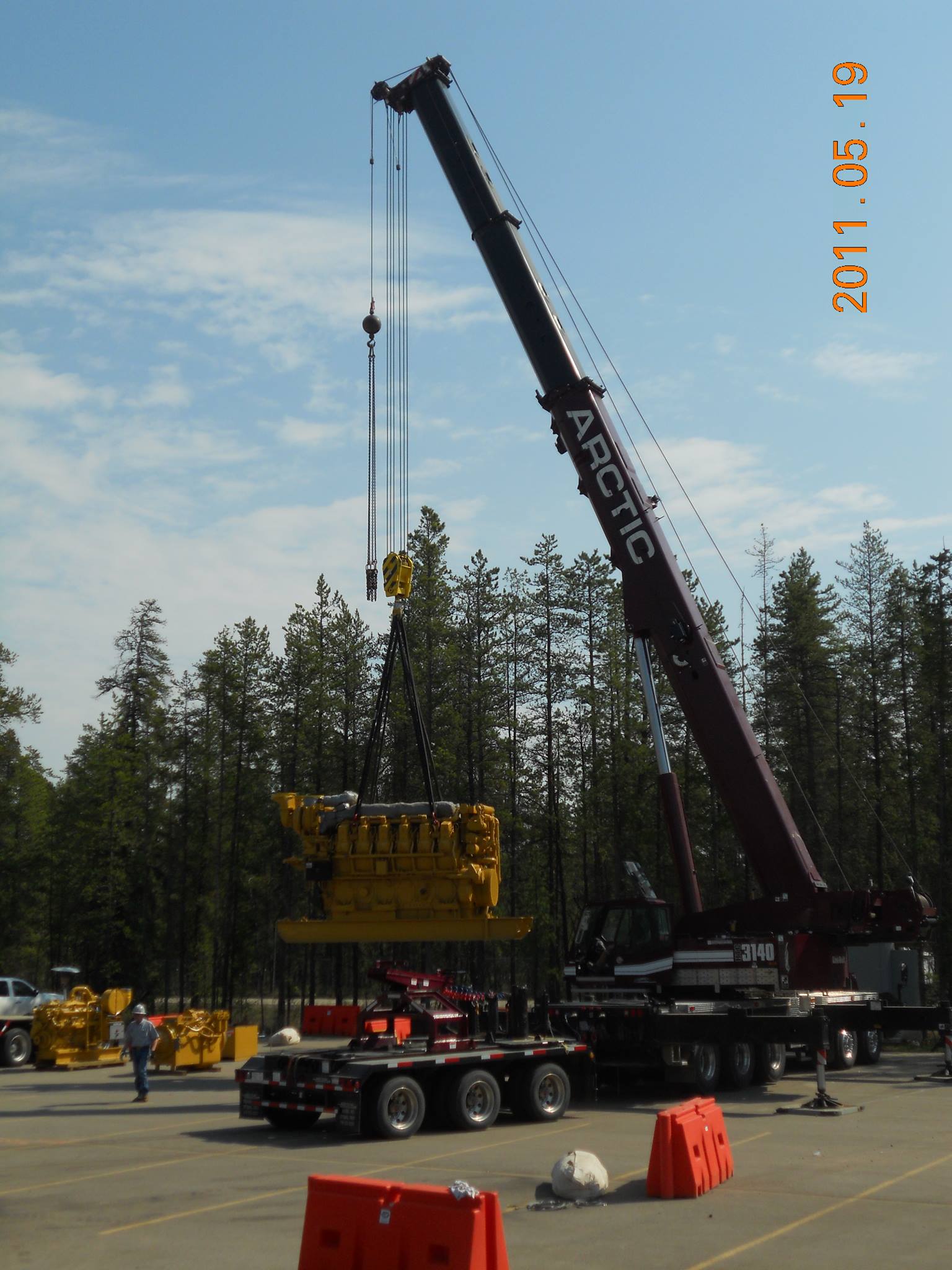 Arctic Crane Service Ltd logo