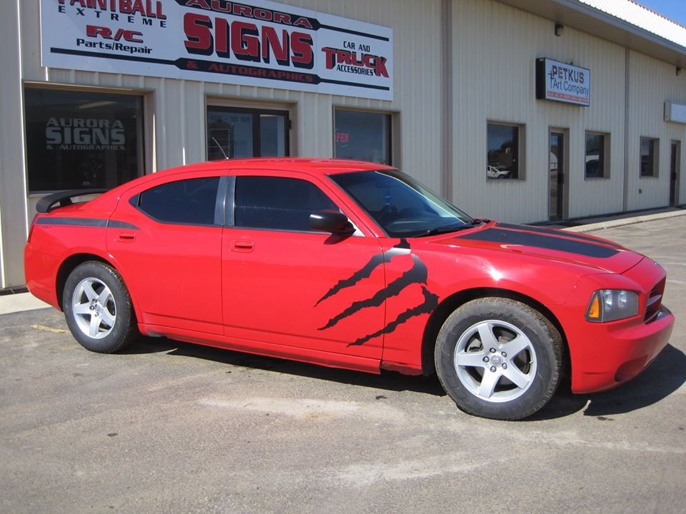 Photo uploaded by Aurora Signs & Autographics