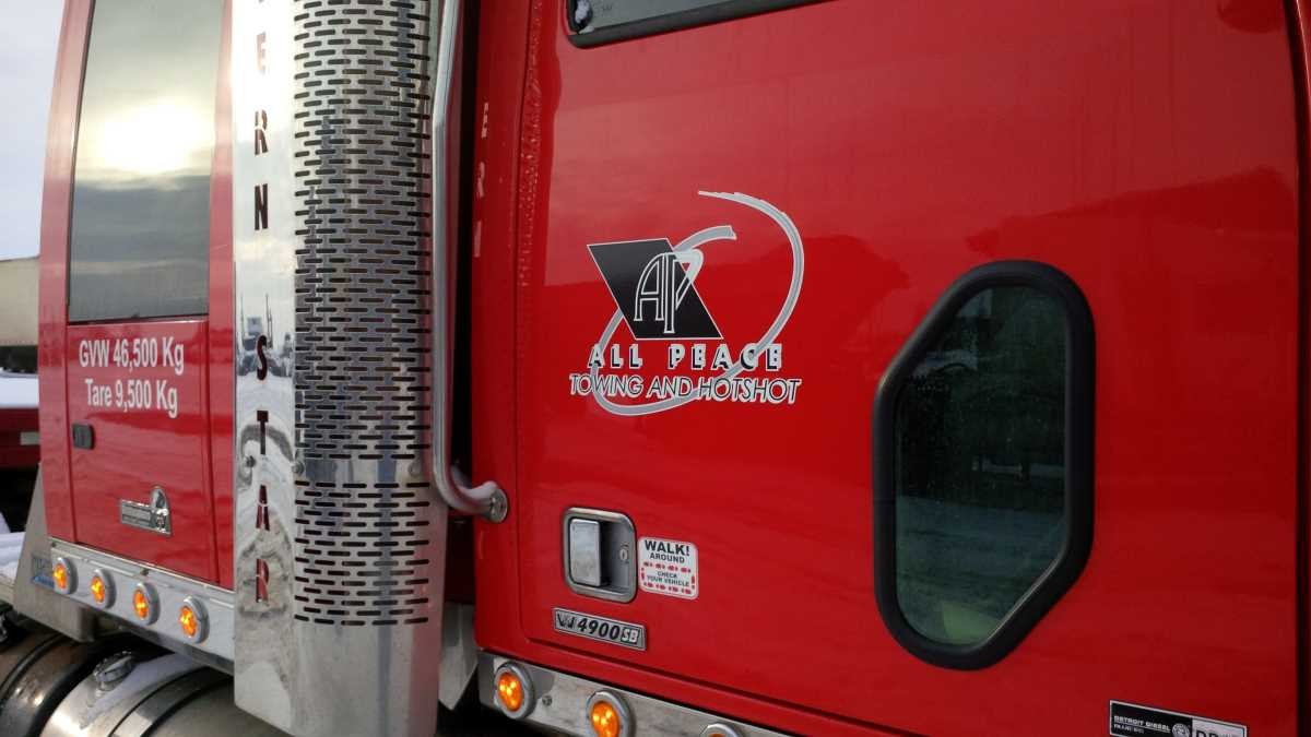 Photo uploaded by All Peace Towing & Hotshot